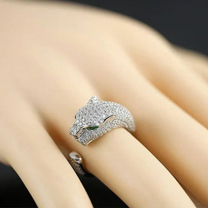 Fashion Rings Personality 925 Sterling Silver Plated Jaguar Rings with Green Rhinestone Eyes Animal