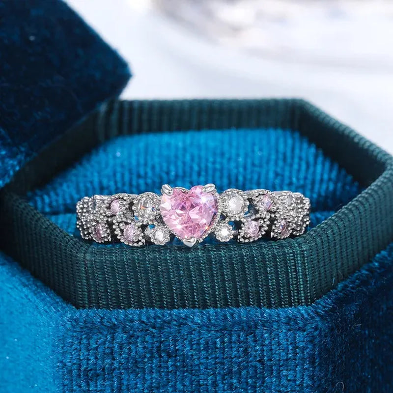 Exquisite Heart Shape White Sapphire Silver Plated Lab Diamond Ring for Women Romantic Wedding Eternity Jewelry Lover Birthday Gift