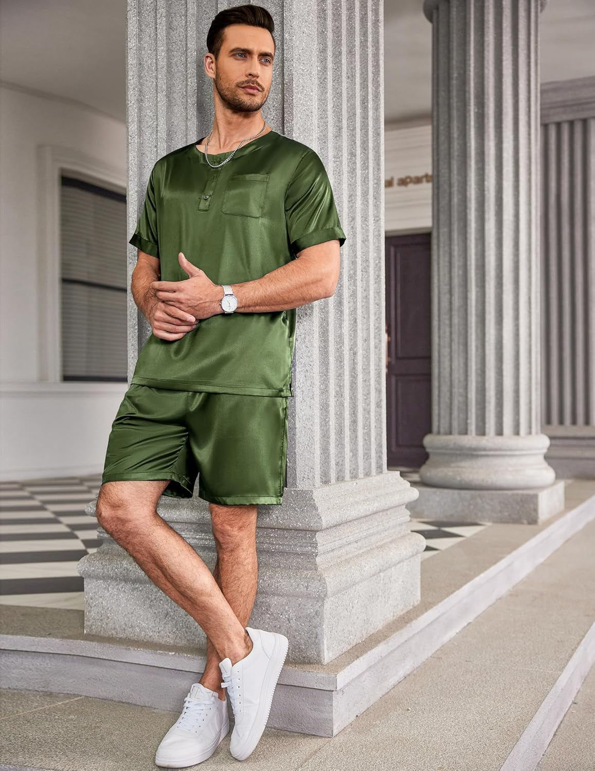 Men Satin Pajamas Set 2 Piece Silk Sleepwear Shorts Button down Tops Loungewear with Pockets