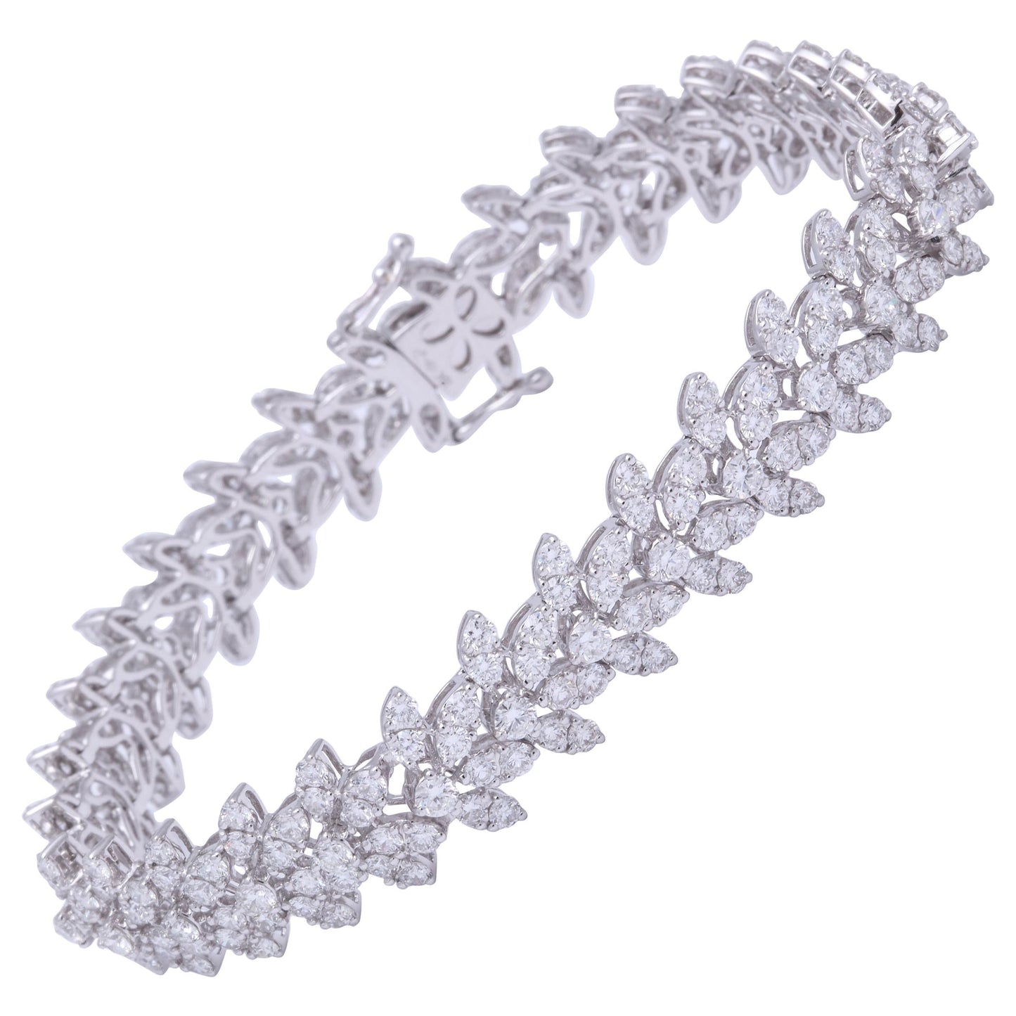 https://a.1stdibscdn.com/diamond-bracelet-for-sale-picture-5/0/j_56031321544650918483/6R1A3231_master.jpg