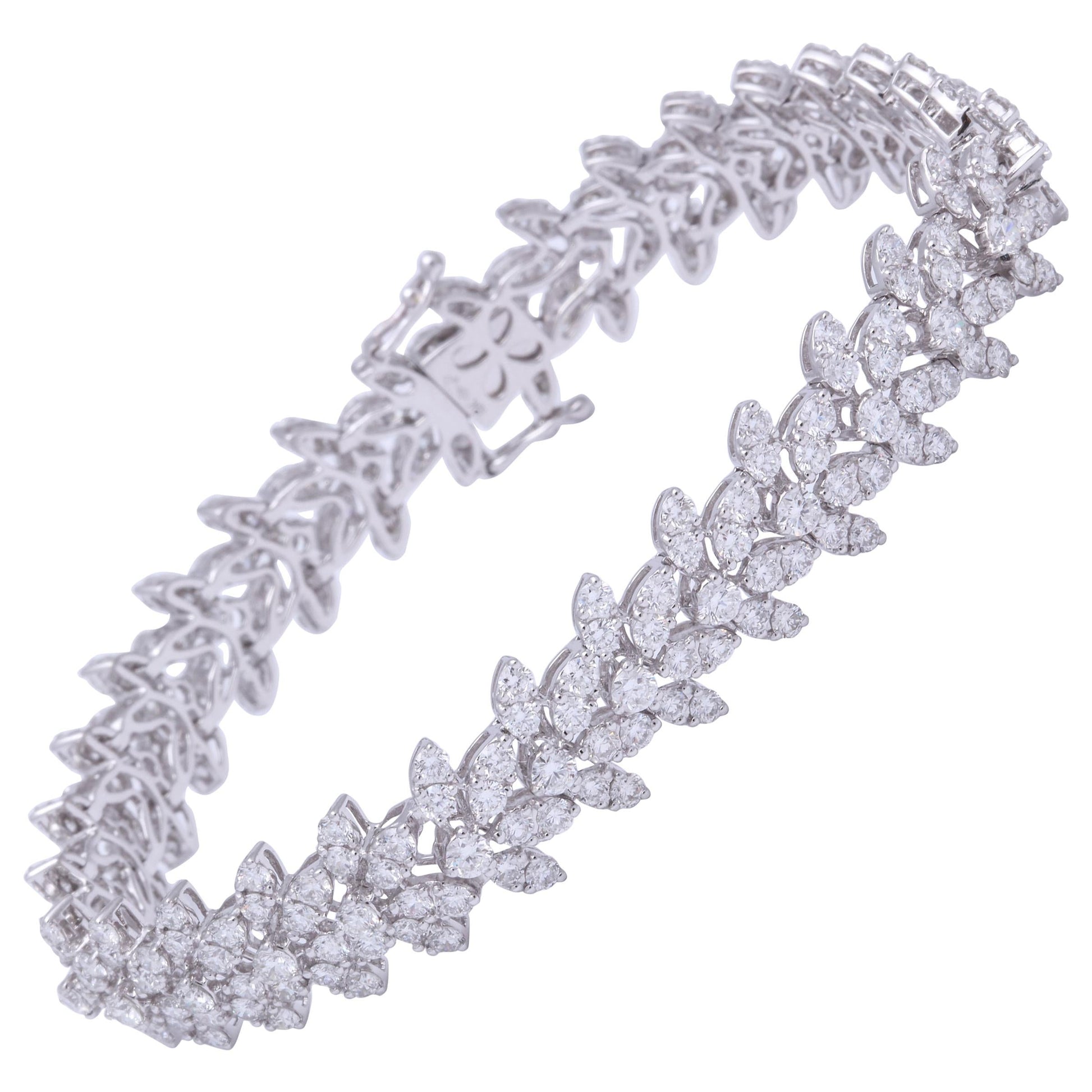 https://a.1stdibscdn.com/diamond-bracelet-for-sale-picture-5/0/j_56031321544650918483/6R1A3231_master.jpg
