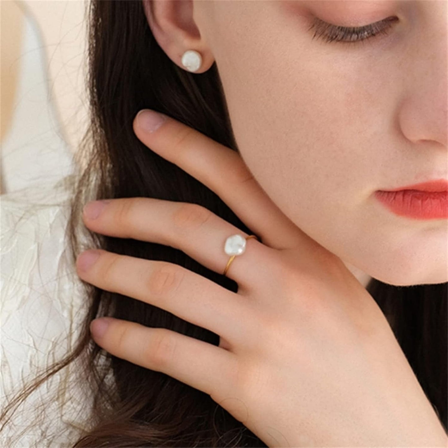 Natural Freshwater Baroque Pearl Ring for Women, Dainty Minimalist Adjustable Rings Band Gold Pearl Charm Ring Jewelry Anniversary Gift for Mom Lover Her (14K Gold Plated)