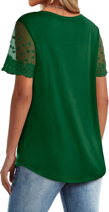 Casual V Neck T Shirts for Women Lace Short Sleeve Curved Hem Tops Loose Fit