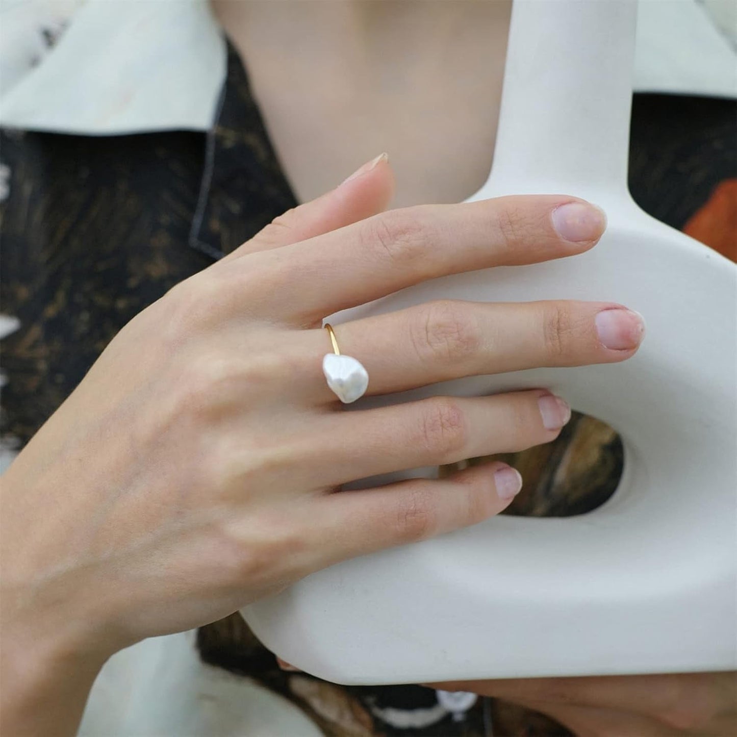 Natural Freshwater Baroque Pearl Ring for Women, Dainty Minimalist Adjustable Rings Band Gold Pearl Charm Ring Jewelry Anniversary Gift for Mom Lover Her (14K Gold Plated)