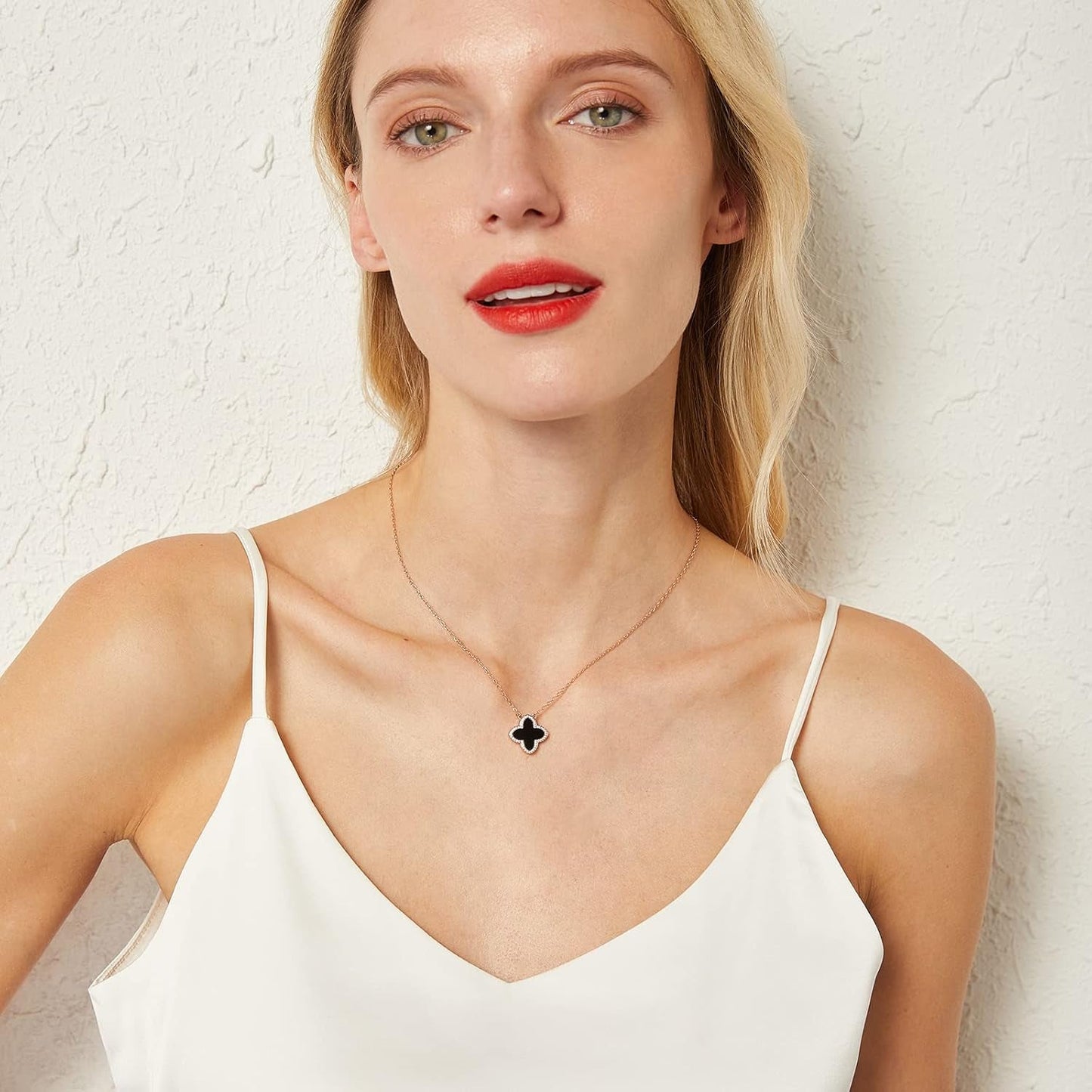 Dainty Lucky Clover Necklace 14K Gold Plated Four Leaf Clover Necklace for Women, Simple Necklace Jewelry for Girls Teen