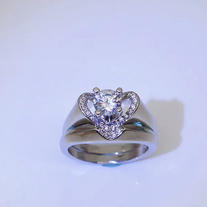 New Fashion Creative Exquisite Women's Heart Shaped  Simulation Zircon Ring Set  Engagement Ring Set