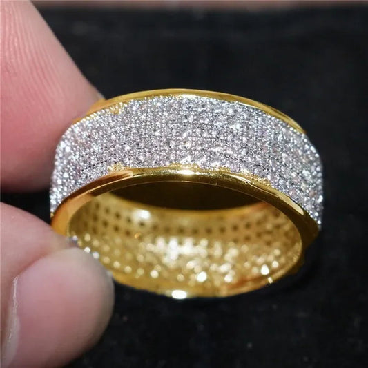 Luxury Woman Fashion Accessories Shiny Gold Color Ring Crystal Zircon Jewelry for Women Bride Wedding Band Elegant Female Princess Proposal Engagement Anniversary Party Gift Promise Rings Size 4-13 Bague Femme