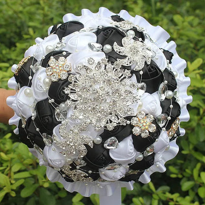 Customizable White and Black Silk Flower Wedding Bouquet Crystal Brooch Pearl Bridal Bouquet Artificial Simulation Rose wedding Holding Flower Bridesmaid Bouquet