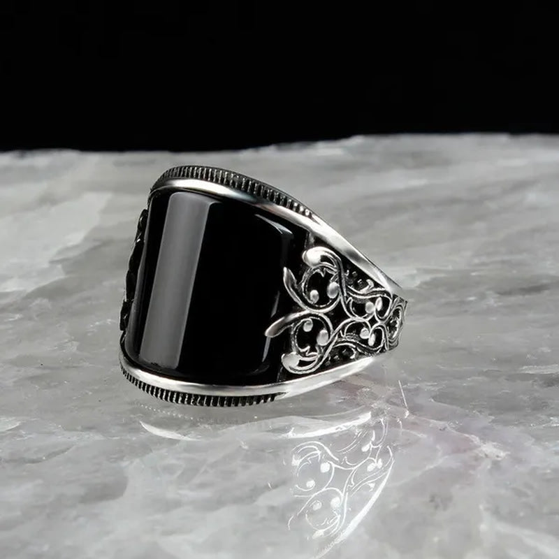 Men'S Fashion European and American Retro Silver-Plated Punk Relief Totem Ring Natural Gemstone Obsidian Ring Noble Gentleman Style Engagement Wedding Banquet Accessories Boyfriend Birthday Father'S Day Gift Jewelry Ring of Power - WORLD TIME VISITS