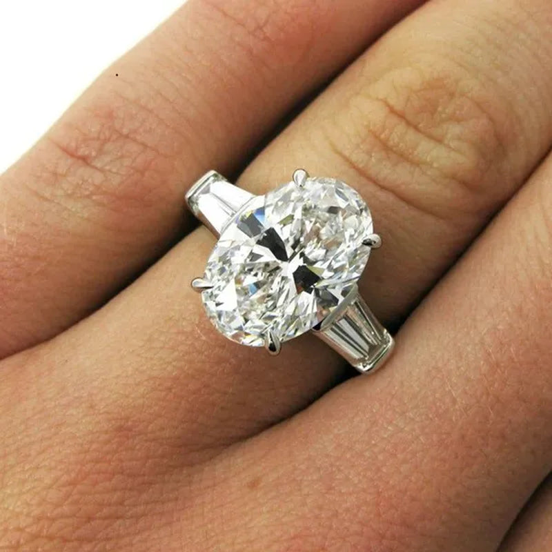 Luxurious Fashion Woman Simple 925 Sterling Silver Natural Oval White Sapphire Diamond Ring Romantic Bride Wedding Accessories Engagement Jewlery Gift for Girlfriend Gemstone Rings Size 4-12