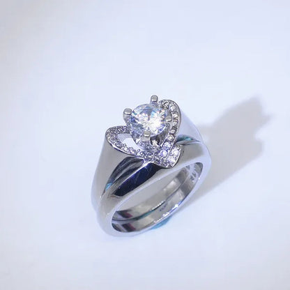 New Fashion Creative Exquisite Women's Heart Shaped  Simulation Zircon Ring Set  Engagement Ring Set
