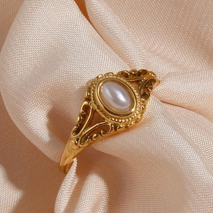 Vintage Freshwater Pearl Rings Stainless Steel Gold Plated Flower Pattern Jewelry for Women