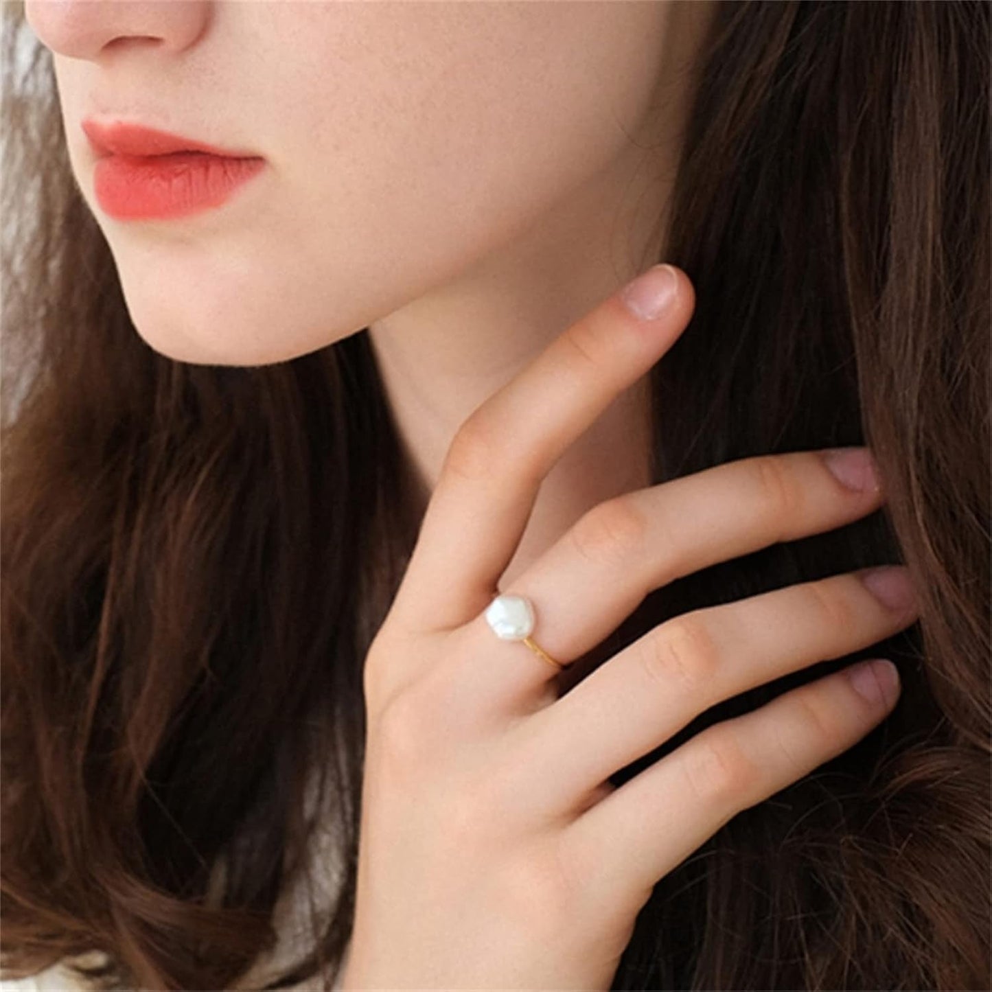 Natural Freshwater Baroque Pearl Ring for Women, Dainty Minimalist Adjustable Rings Band Gold Pearl Charm Ring Jewelry Anniversary Gift for Mom Lover Her (14K Gold Plated)