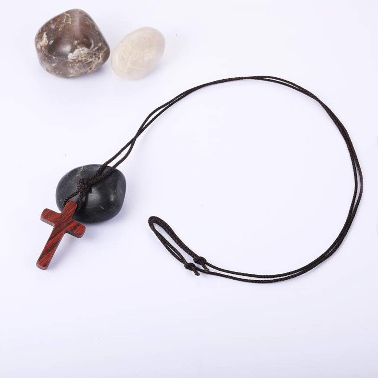 Natural Wooden Cross Pendant Necklaces for Women Men Sandalwood Handcrafted Gift Wood Hang from Car Rearview Mirror Pendant Vehicle Decoration