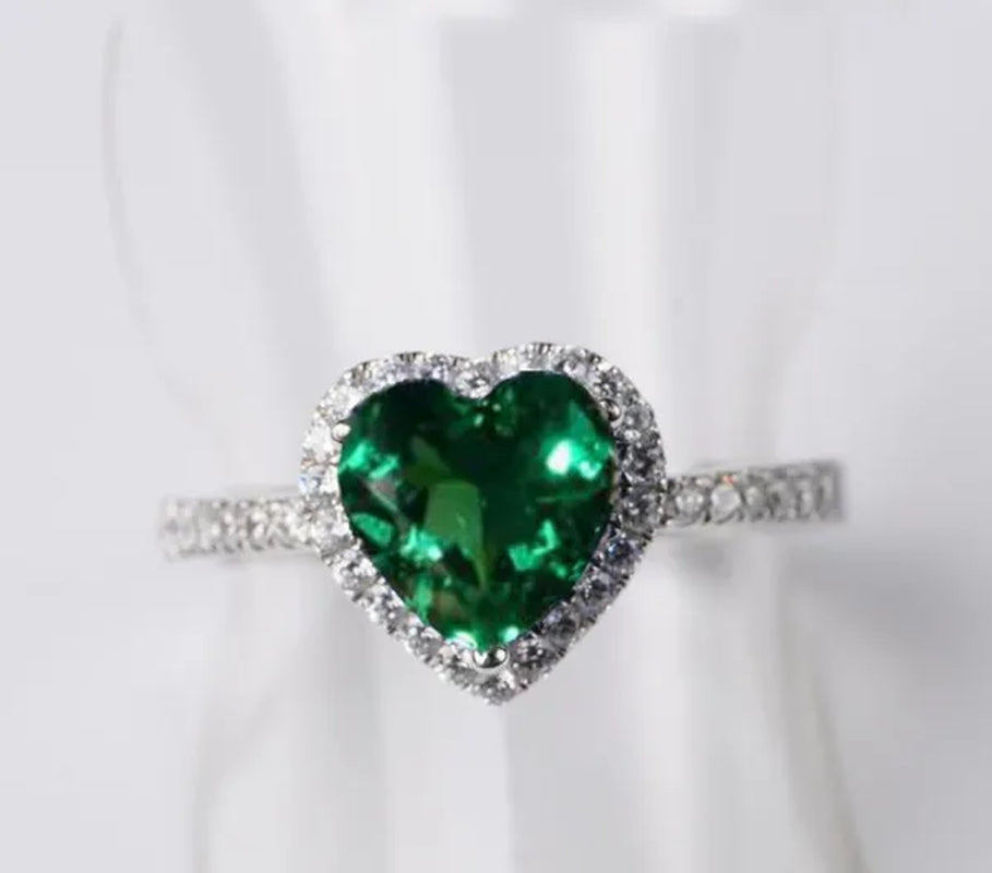 NEW 925 sterling silver Green heart AAA CZ CZircon lady wedding Ring