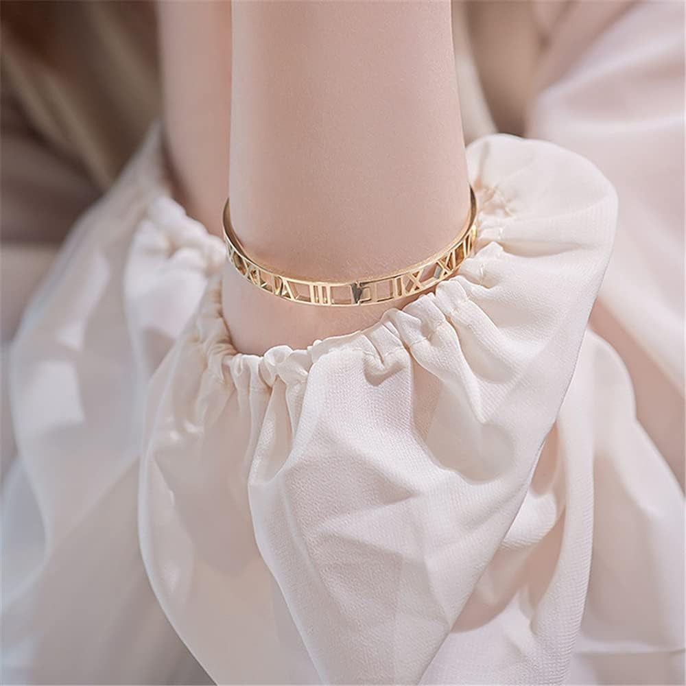 Roman Numeral Series Hollow Carved Bracelet - Fashionable Women'S Three-Color Roman Bracelet