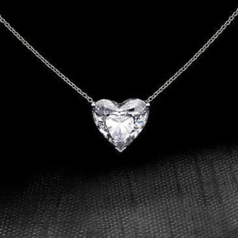 Classic Elegant Ladies Silver Plated Sparkling Heart White Sapphire Choker Necklaces Invisible Chain Wedding Party Bridal Fine Jewelry