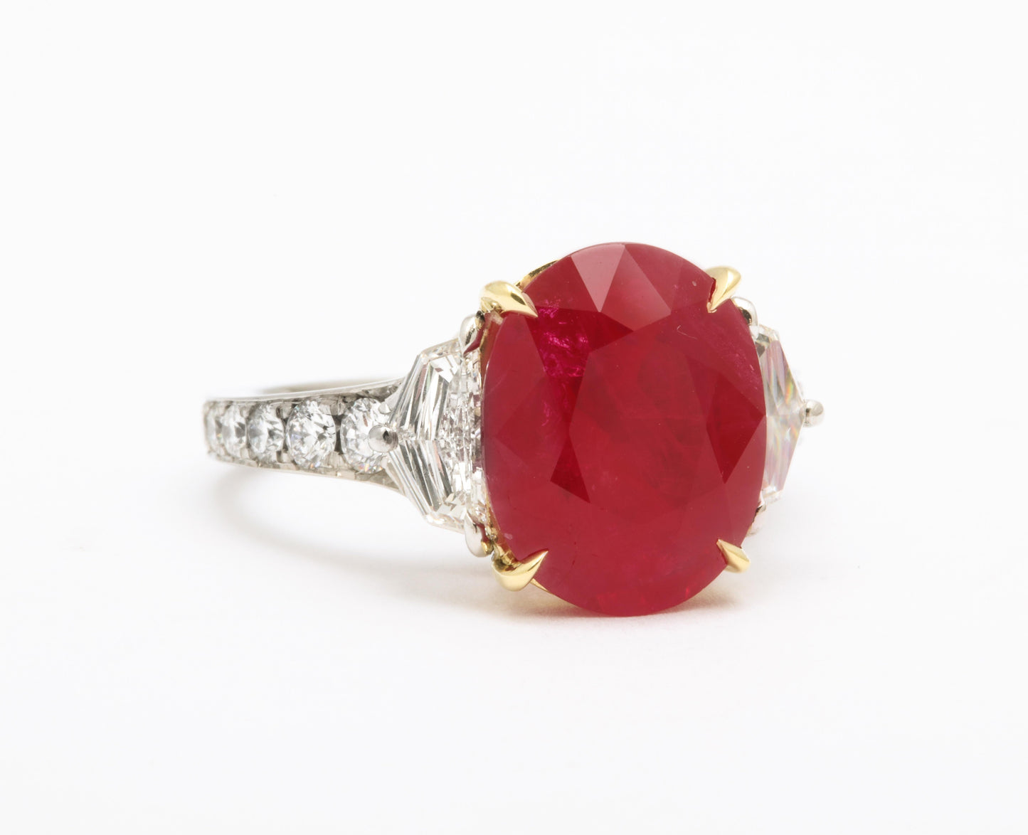 Exquisite 5.33 Carat Intense Red Burma Ruby Platinum Diamond Ring