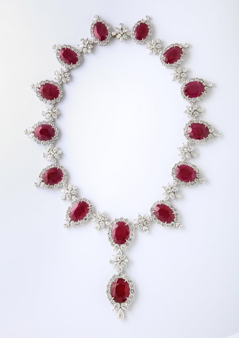 https://a.1stdibscdn.com/ruby-and-diamond-necklace-for-sale-picture-5/j_415/j_140693021638384666422/6R1A2660_master.jpg?width=768