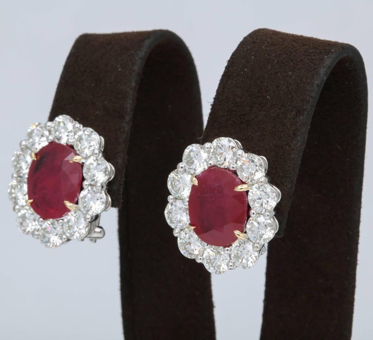 High-End 18k Gold Intense Red Ruby and Diamond Clip-on Earrings