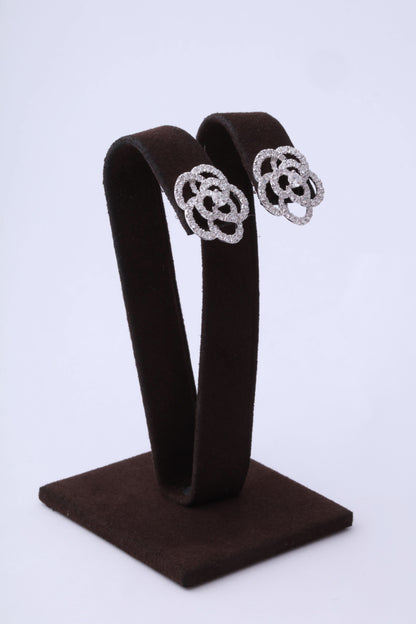 Glistening 1.85 Carat Diamond Camelia Flower Stud Earrings in 18k Gold