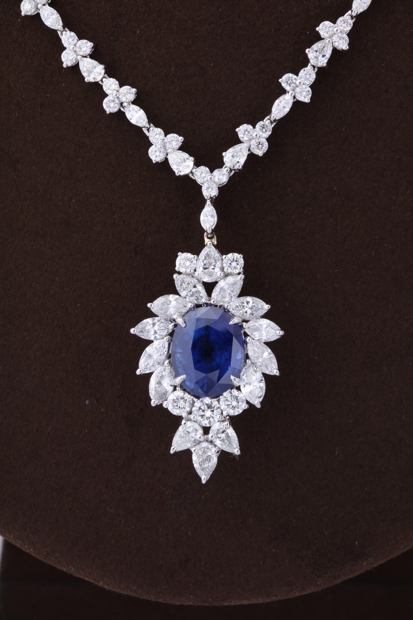 Vivid Blue Ceylon Sapphire and Diamond Platinum Pendant Necklace