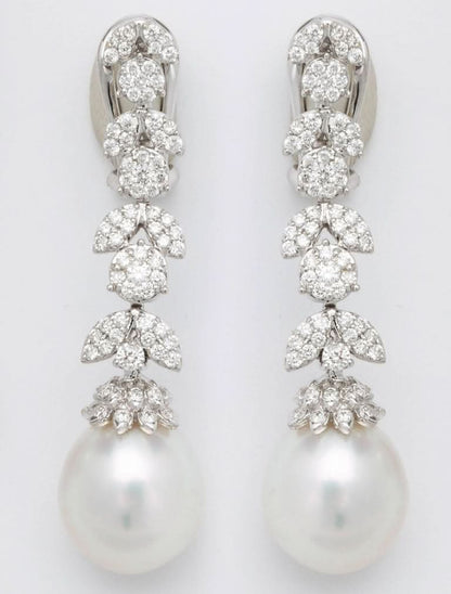 Elegant 18k White Gold Pearl and Round Brilliant Diamond Drop Earrings