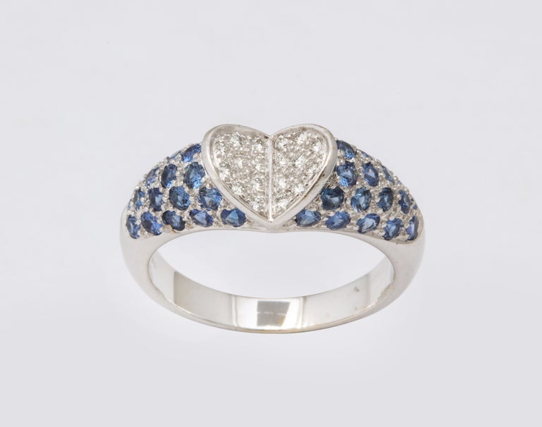 Exquisite 18k White Gold Blue Sapphire and Diamond Heart Ring