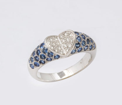 Exquisite 18k White Gold Blue Sapphire and Diamond Heart Ring