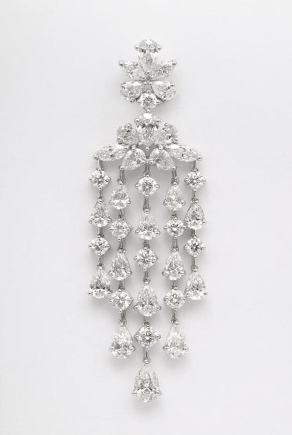 Exquisite 25.42 Carat Diamond Chandelier Dangle Earrings in Platinum