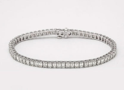 Exquisite 10.15 Carat Emerald Cut Diamond 14k White Gold Tennis Bracelet