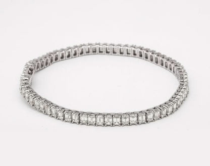 Exquisite 10.15 Carat Emerald Cut Diamond 14k White Gold Tennis Bracelet
