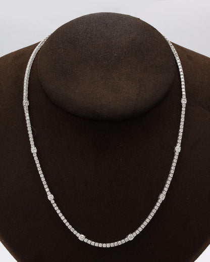 Exquisite 8.15ct Round Brilliant Diamond Tennis Necklace 18k White Gold