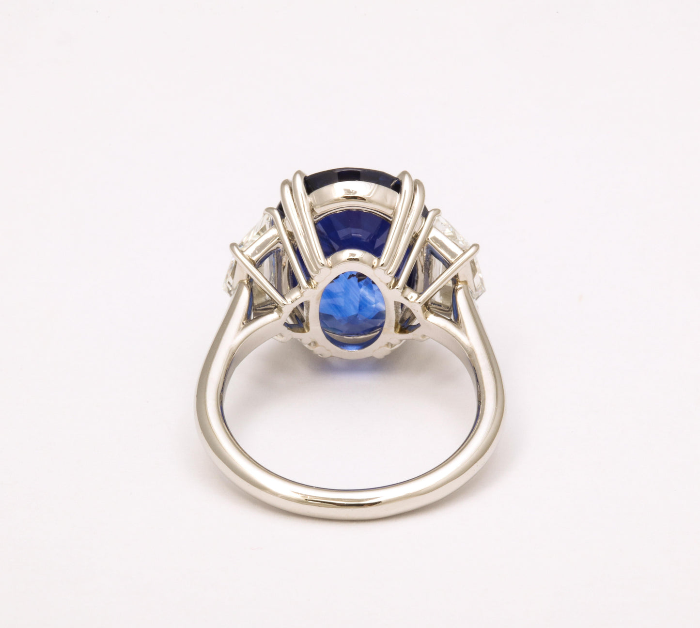 10 Carat Ceylon Vivid Blue Sapphire and Diamond Platinum Ring