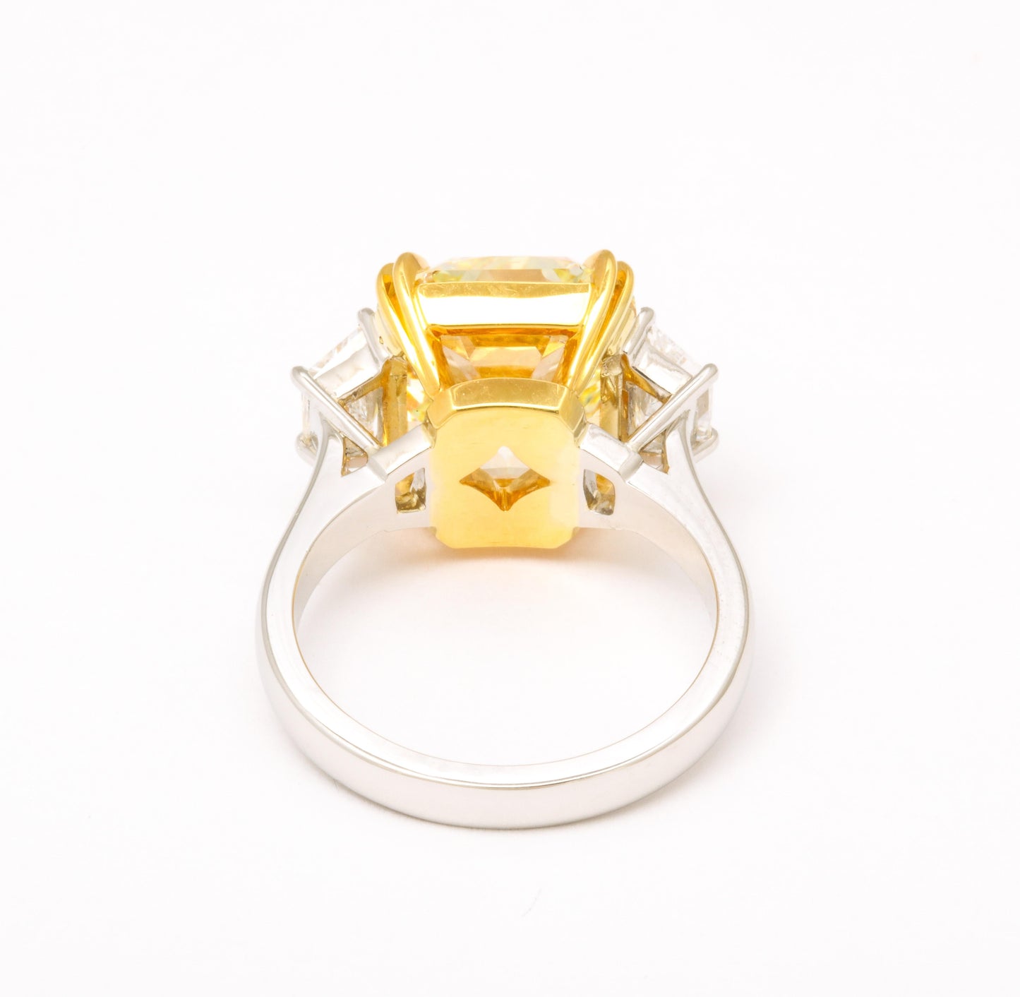 8.22 Carat Fancy Yellow Radiant Cut Diamond Engagement Ring