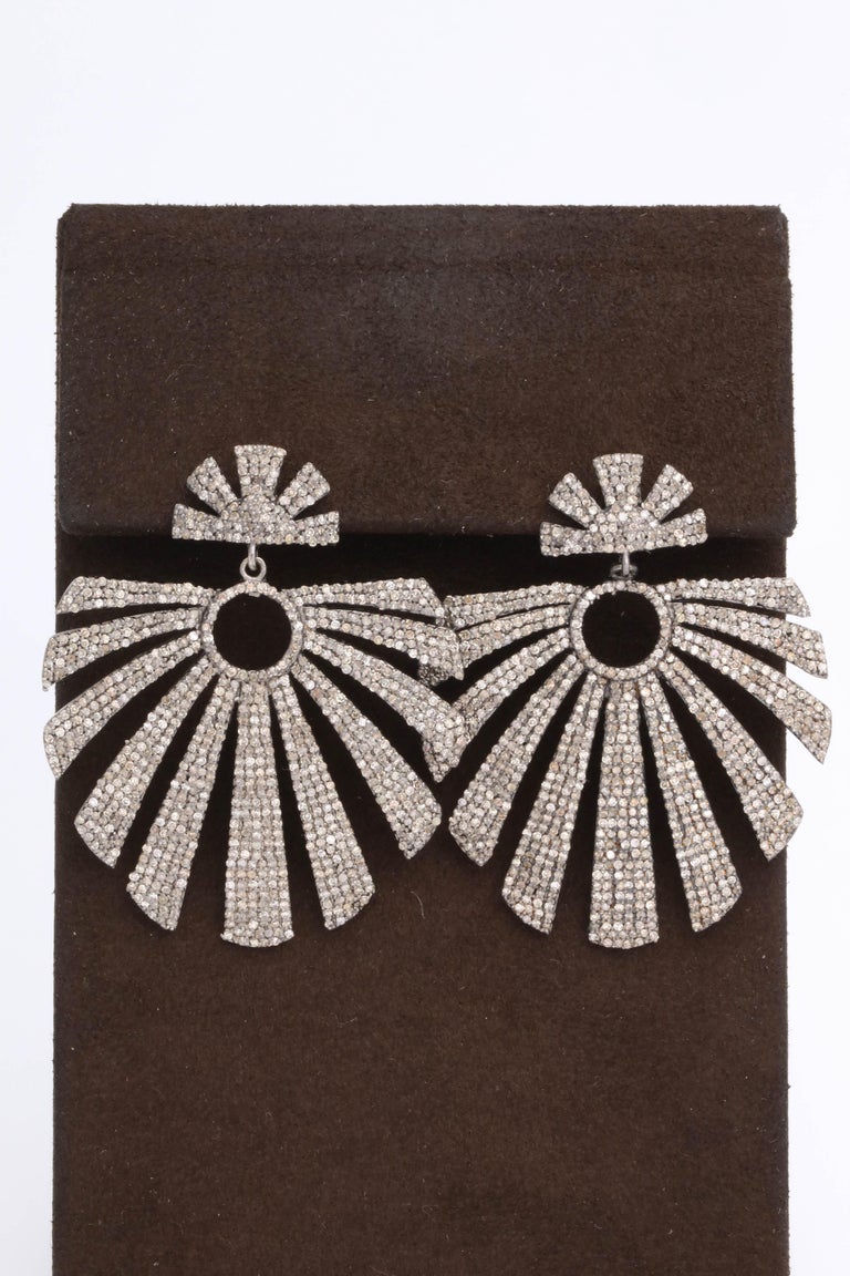 https://a.1stdibscdn.com/diamond-fashion-dangle-earrings-for-sale-picture-5/0/j_54005021542818542574/6R1A7125_master.jpg?width=768