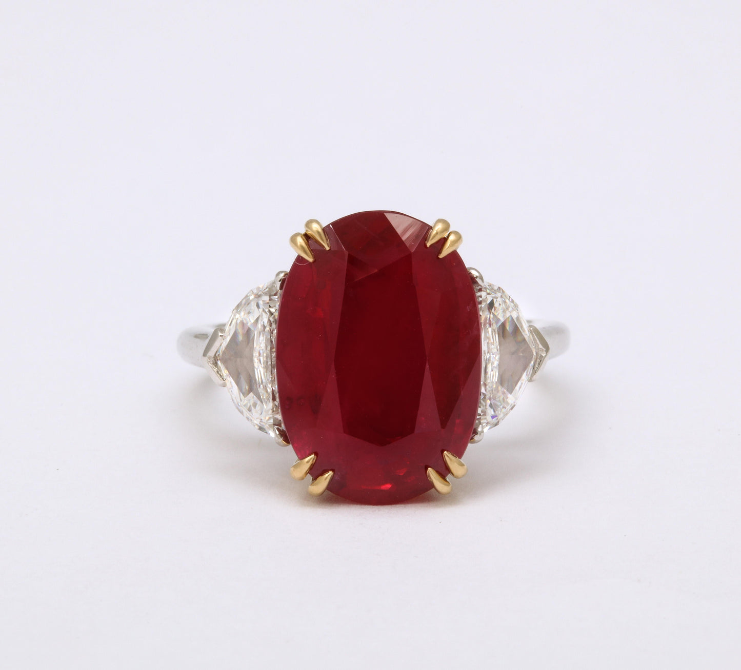 Exquisite 7.63 Carat Thai Ruby and Diamond Platinum Engagement Ring