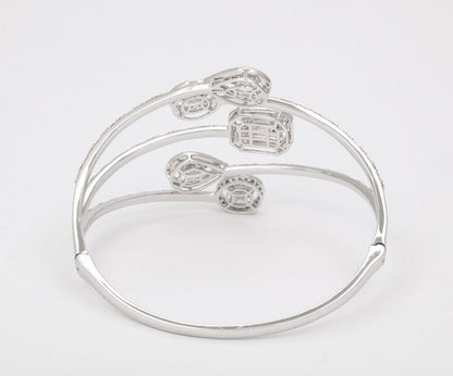 Stunning 18k Gold Multi Shape Diamond Bangle Bracelet 4.18 Carats