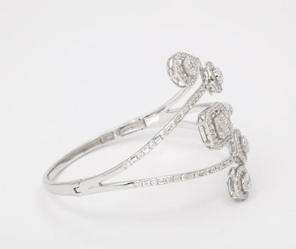 Stunning 18k Gold Multi Shape Diamond Bangle Bracelet 4.18 Carats