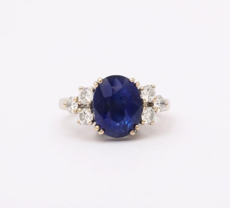 https://a.1stdibscdn.com/sapphire-and-diamond-ring-for-sale-picture-9/j_415/j_204049521695312006989/5E7BCC72_A362_460D_87FB_1088B0165DAA_master.jpeg?width=768