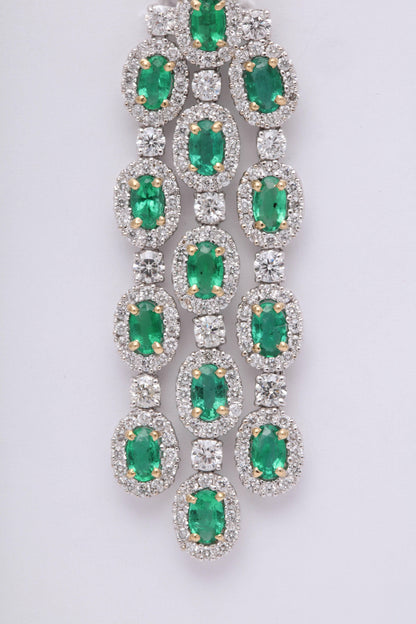 Exquisite 18k White Gold Green Emerald and Diamond Chandelier Earrings
