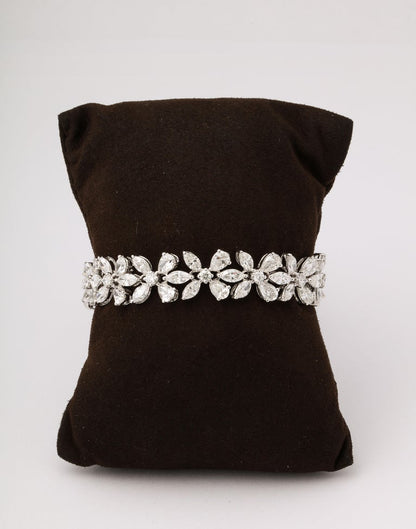 Timeless 17.65 Carat Pear and Marquise Diamond Platinum Bracelet