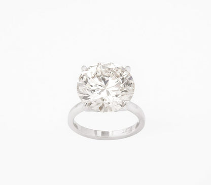 Magnificent 11.07 Carat GIA Round Brilliant Diamond Platinum Engagement Ring