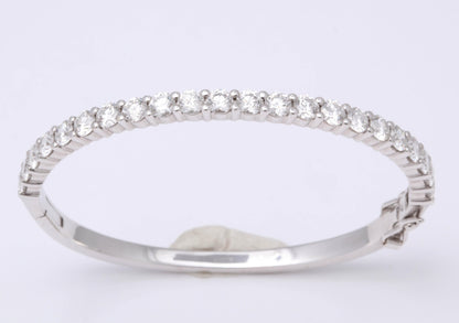 https://a.1stdibscdn.com/diamond-bangle-for-6-inch-wrist-for-sale-picture-5/0/j_50847111539355641823/6R1A9599_master.jpg