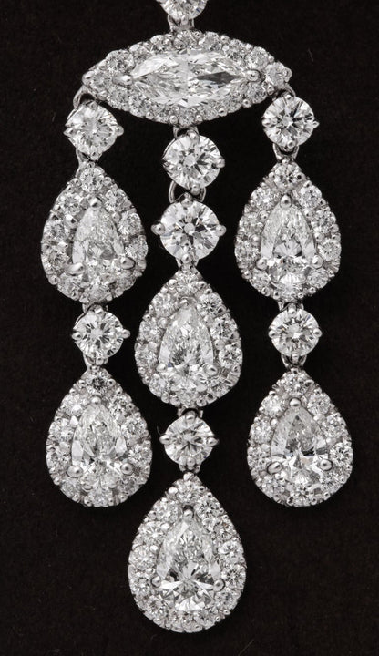 https://a.1stdibscdn.com/diamond-chandelier-earrings-for-sale-picture-9/j_415/1599662288448/6R1A9814_master.jpg?width=768