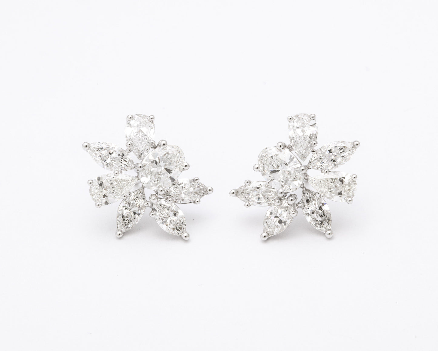 Diamond Scene 3.85ct Diamond Cluster 18k White Gold Stud Earrings
