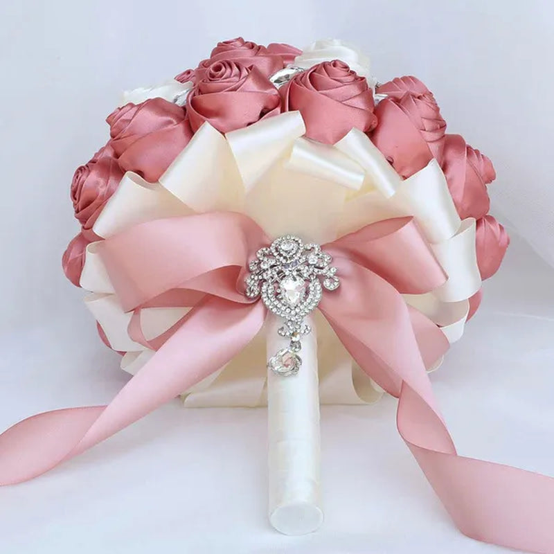 Exquisitely Handmade Ribbon Diamond Bridesmaids Holding Flowers 21CM Pearl Rhinestone Brooch Bridal Bouquet Artificial Silk Rose Wedding Flower Bouquet