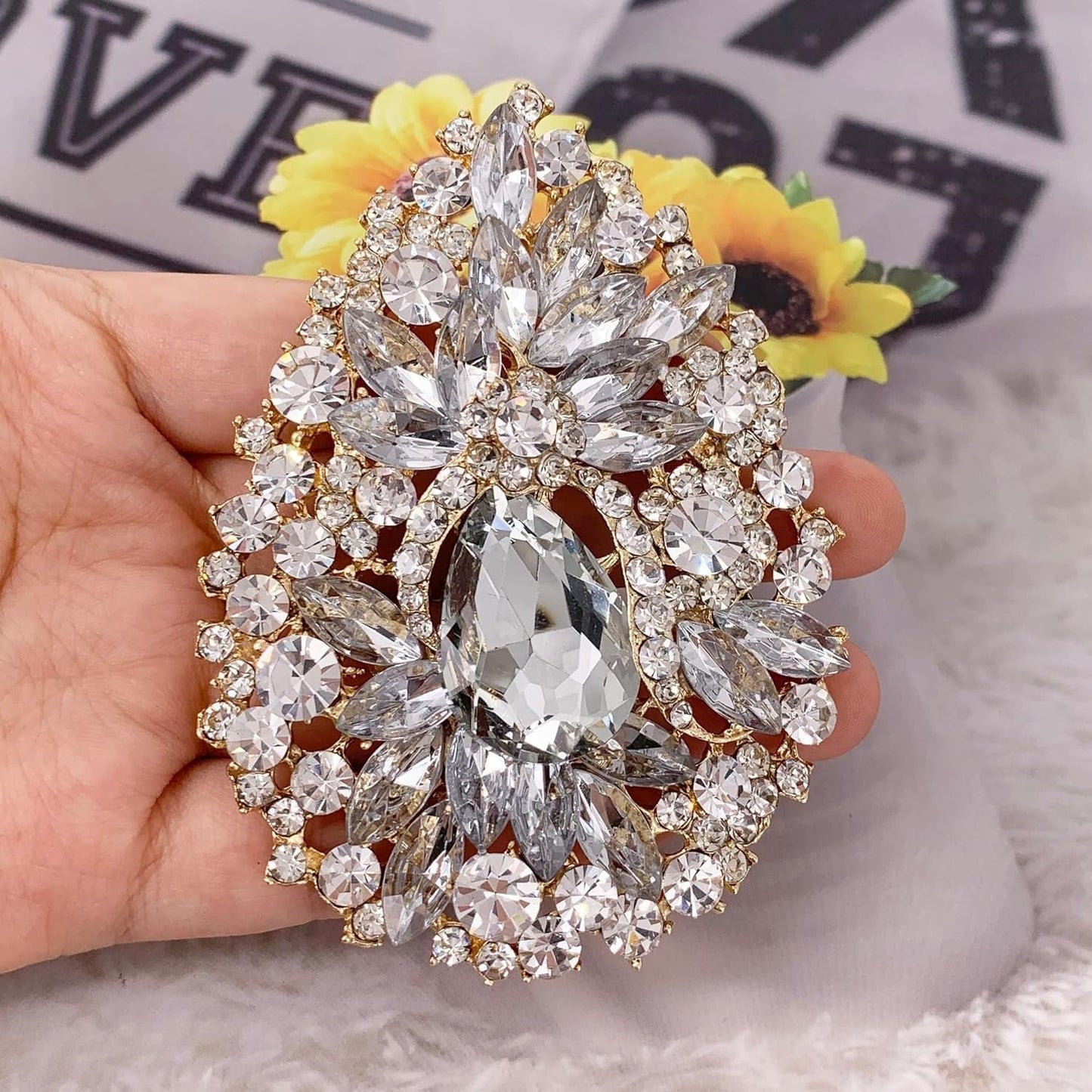 Huge Big Large Flower Statement Brooches and Pins Scarf Decoration Gold Tone