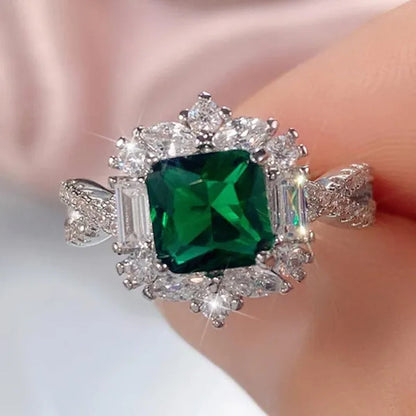 Exquisite Bridal Engagement Rings Cubic Zirconia Emerald Rings for Women Princess Wedding Ring Jewelry