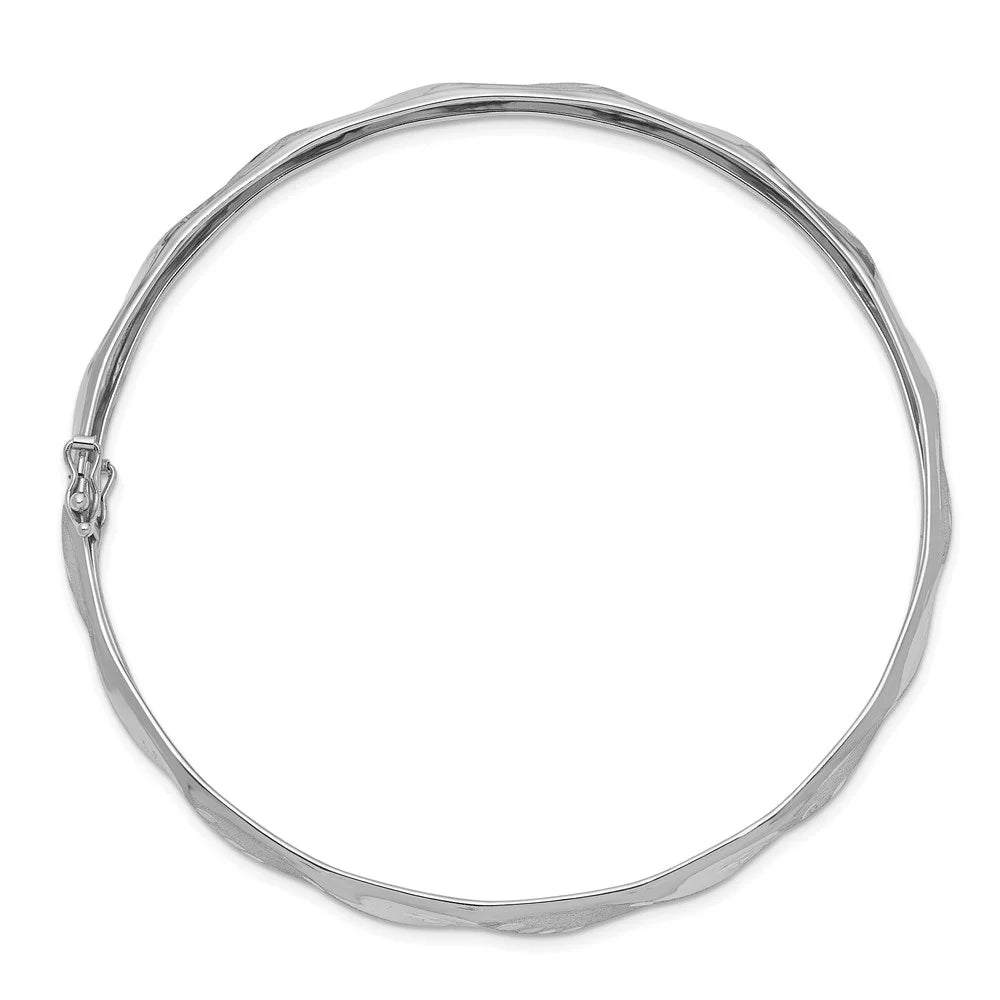 14 Karat White Gold Satin Diamond-Cut Flexible Bangle